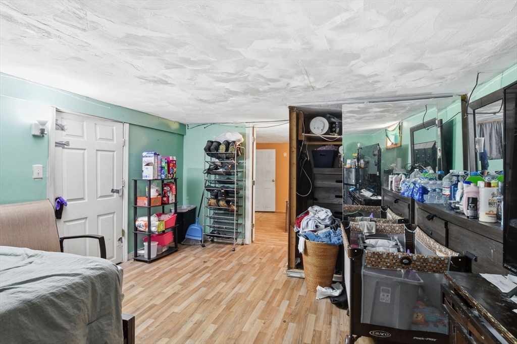 24 Jasper Street Springfield, MA 01109 - Photo 36 of 41