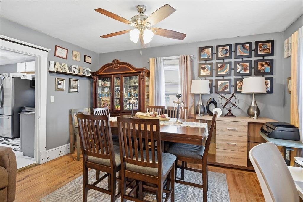 24 Jasper Street Springfield, MA 01109 - Photo 7 of 41