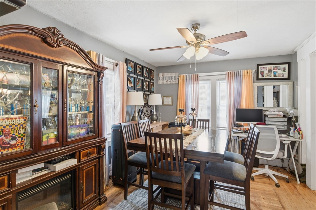 24 Jasper Street Springfield, MA 01109 - Photo 9 of 41