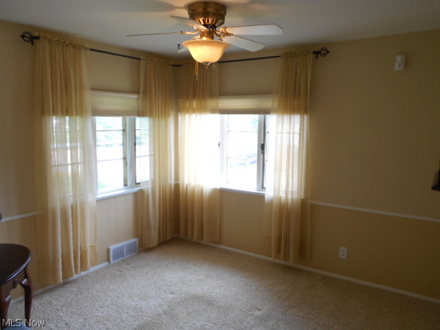 1949 North Ridge Road Lorain, OH 44055 - Photo 6 of 16