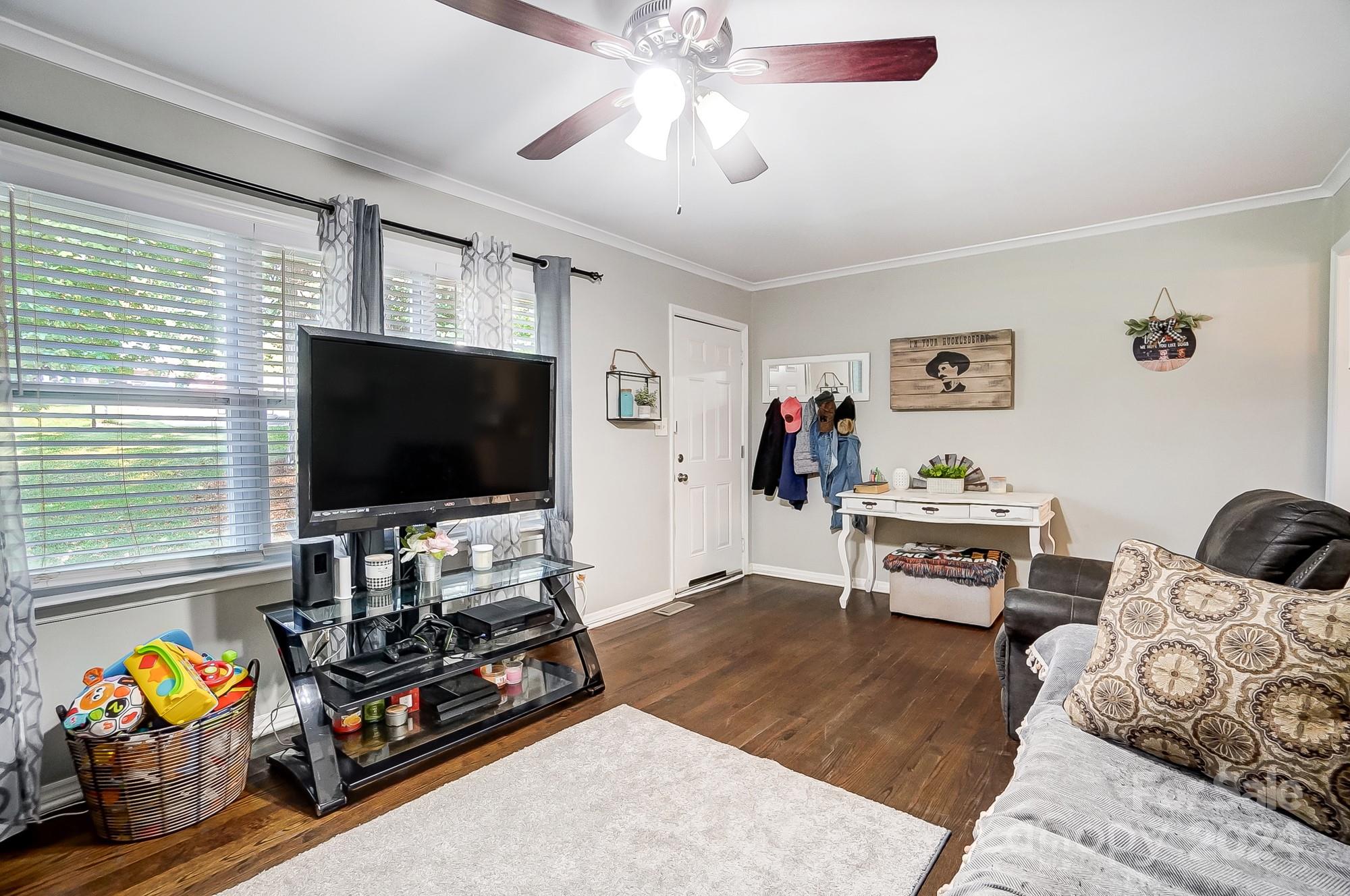 531 Ralphs Boulevard Gastonia, NC 28052 - Photo 4 of 22 Gallery Image 4
