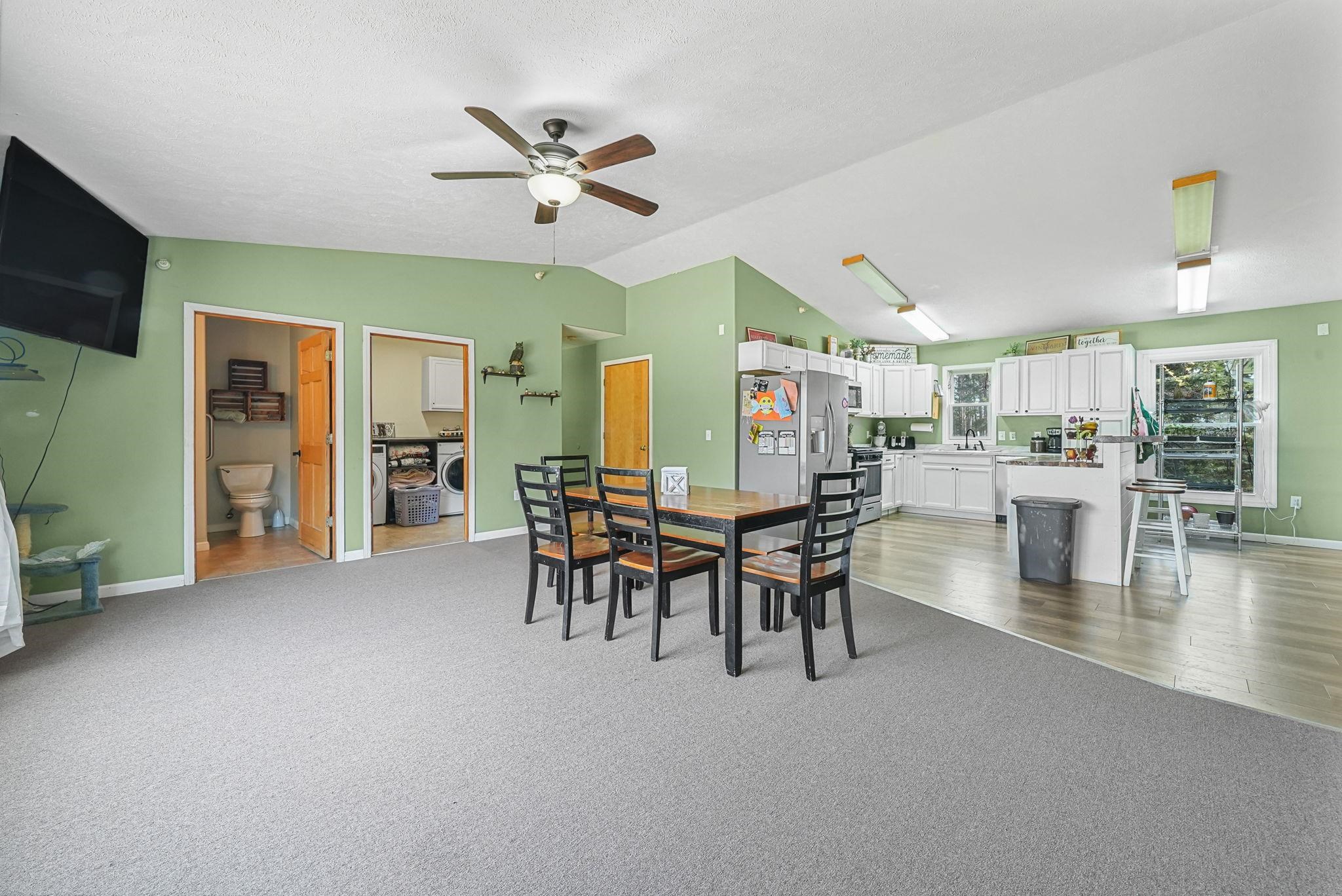 3821 South 39 Road Cadillac, MI 49601 - Photo 16 of 59 1945342-22316e46-e0b3-4168-8d53-47d825bdb773.JPG