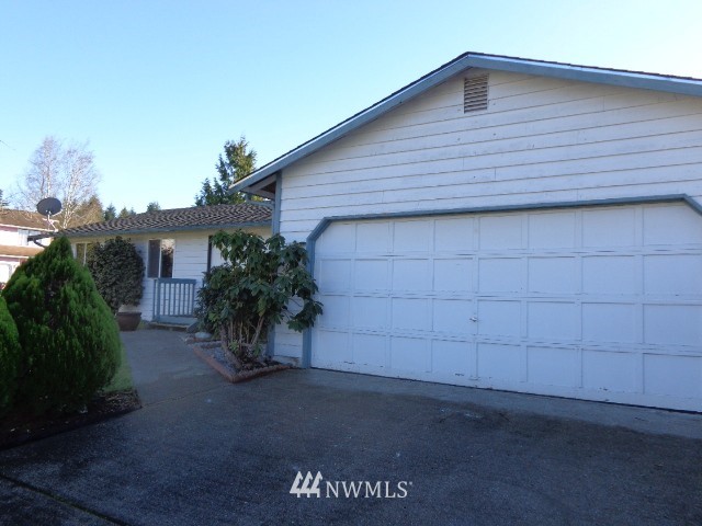 1330 225th Street Southwest Bothell, WA 98021 - Photo 2 of 13
