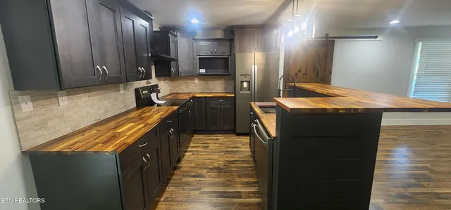 $315,000 | 287 Shady Lane, Oneida, TN 37841