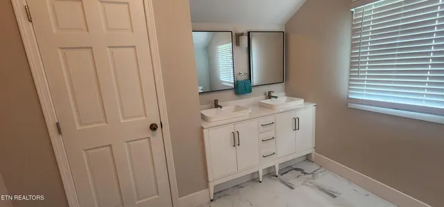 $315,000 | 287 Shady Lane, Oneida, TN 37841