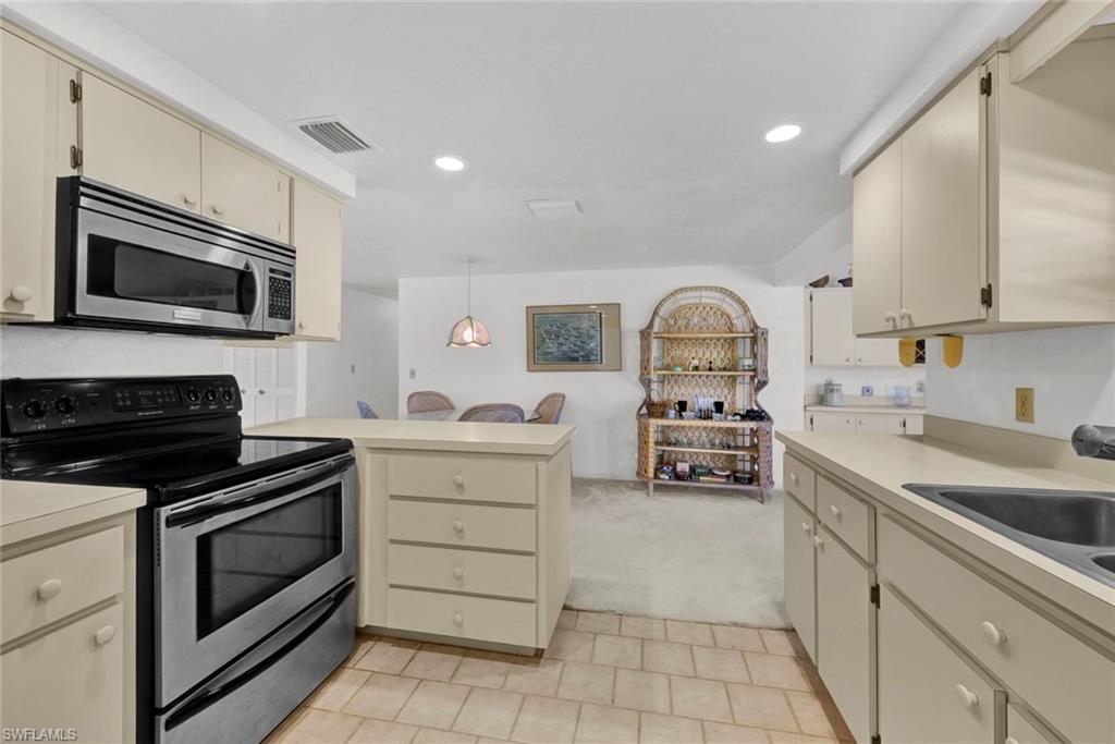 5331 Myrtle Lane Naples, FL 34113 - Photo 16 of 34 Gallery Image 16