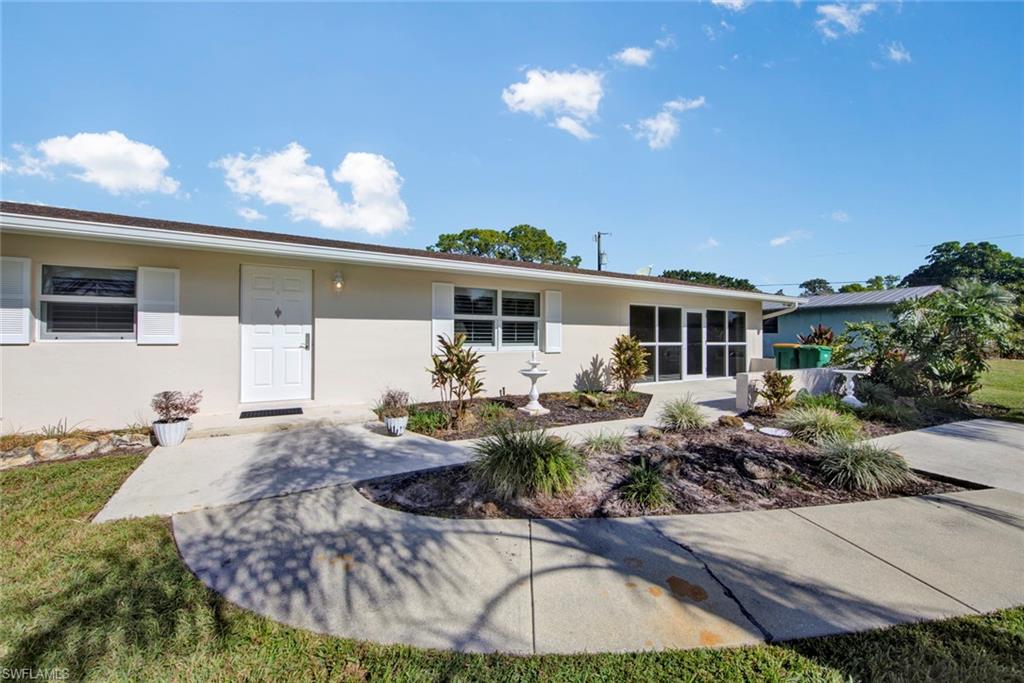 5331 Myrtle Lane Naples, FL 34113 - Photo 2 of 34 Gallery Image 2