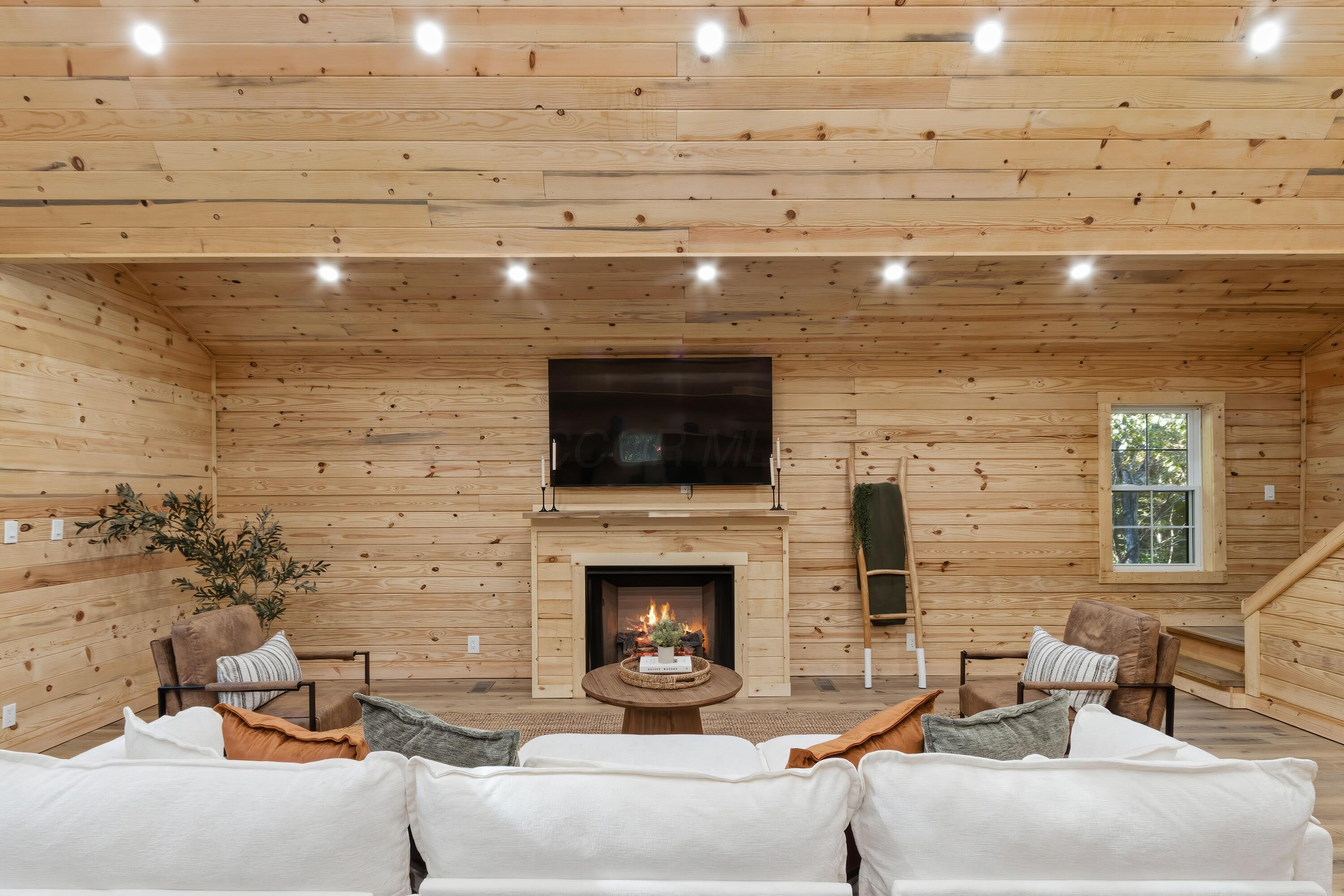57526 Walnut Grove Road McArthur, OH 45651 - Photo 6 of 37 57526 Walnut Grove Road-9.jpg-FULL