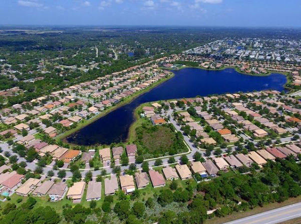 5657 Spanish River Road Fort Pierce, FL 34951 - Photo 52 of 62 Community
