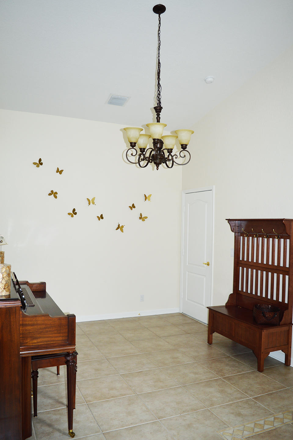 5657 Spanish River Road Fort Pierce, FL 34951 - Photo 10 of 62 Front Entrance