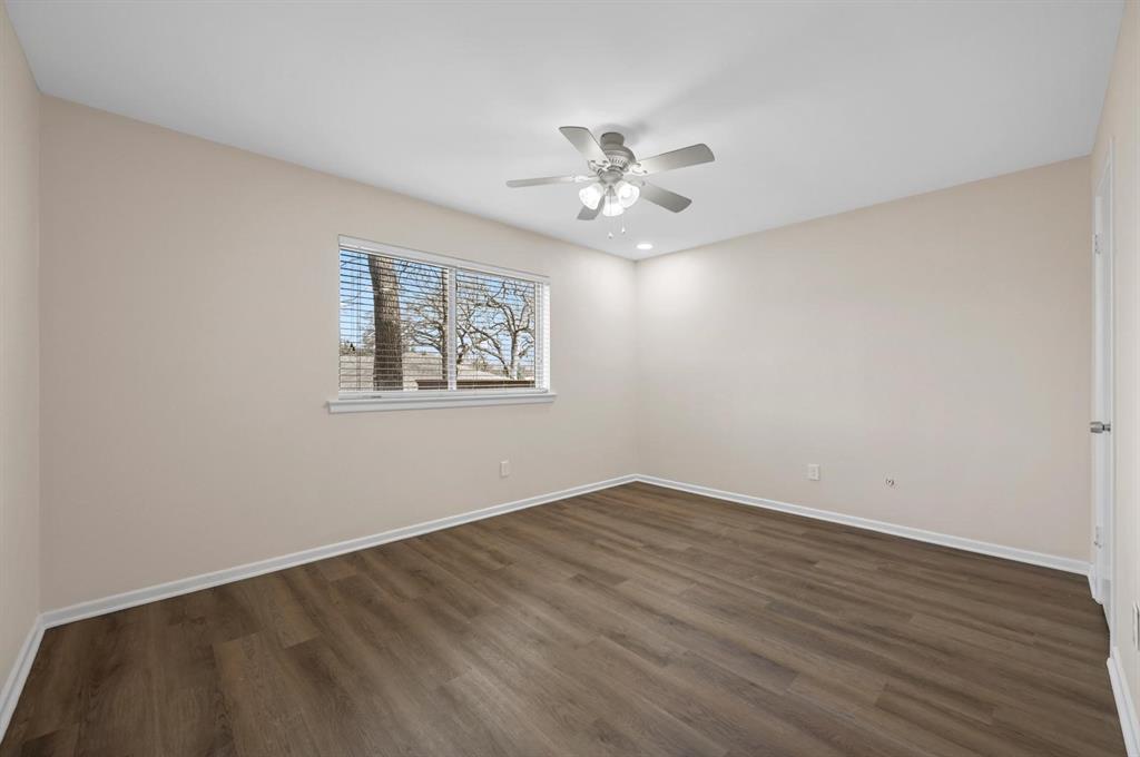 660 Springhill Drive Hurst, TX 76054 - Photo 15 of 24
