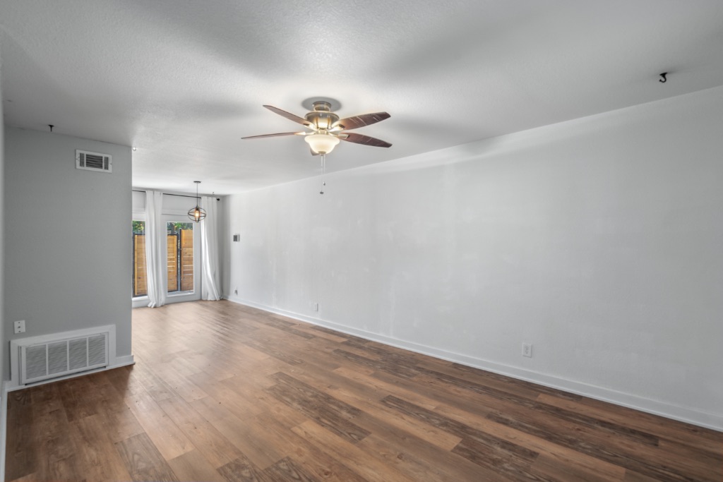 6211 Manor Road, Unit 107 Austin, TX 78723 - Photo 5 of 22