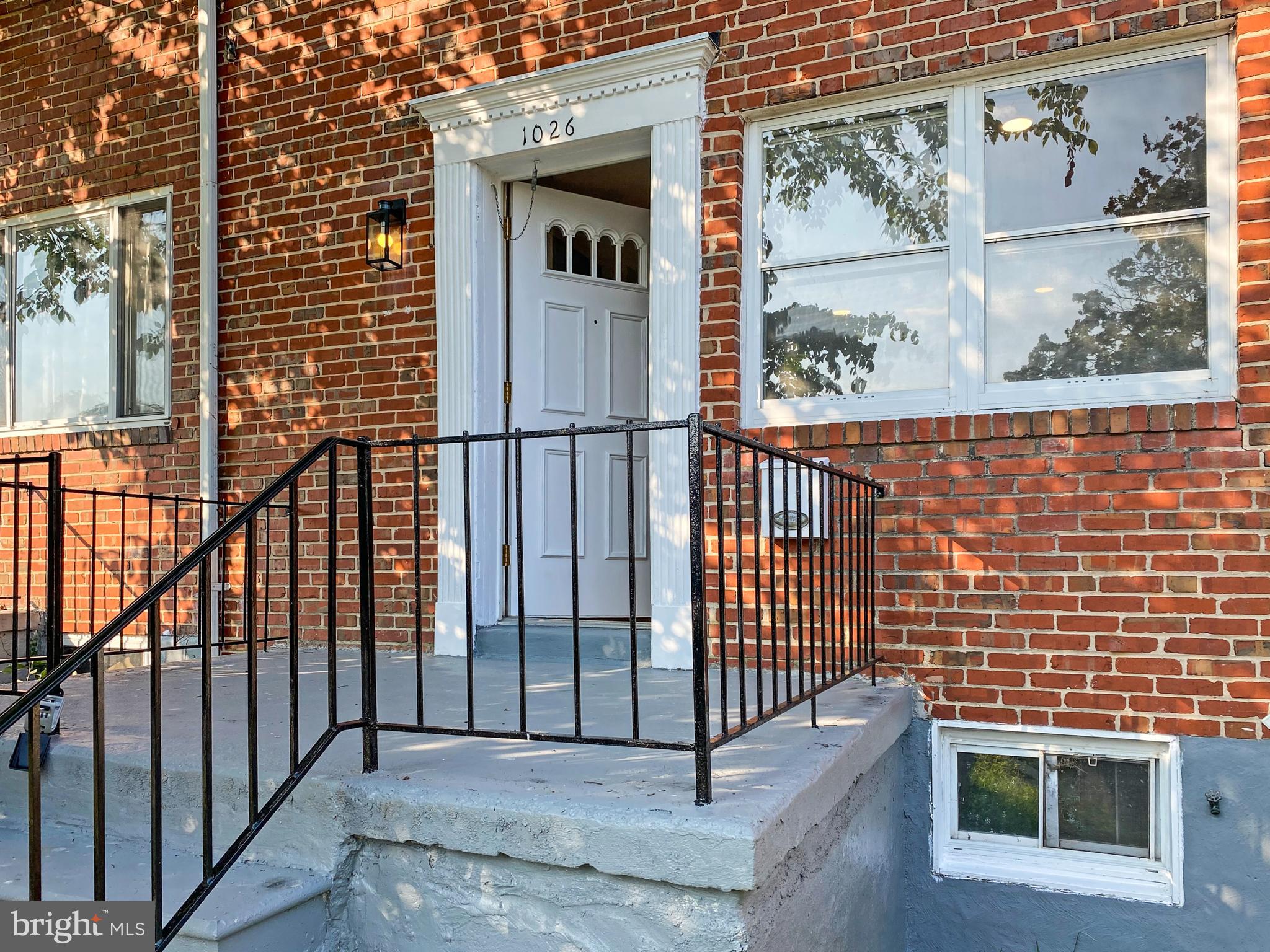 1026 Stamford Road Baltimore, MD 21229 - Photo 1 of 41