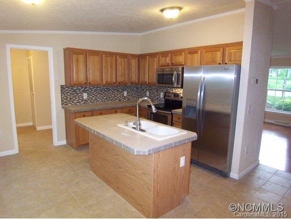 30 Cub Road Asheville, NC 28806 - Photo 4 of 8 Gallery Image 4