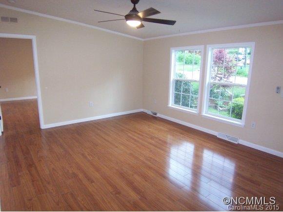 30 Cub Road Asheville, NC 28806 - Photo 6 of 8 Gallery Image 6