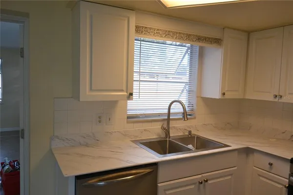 $1,700 | 1351 Whitehall Lane, Holiday, FL 34691