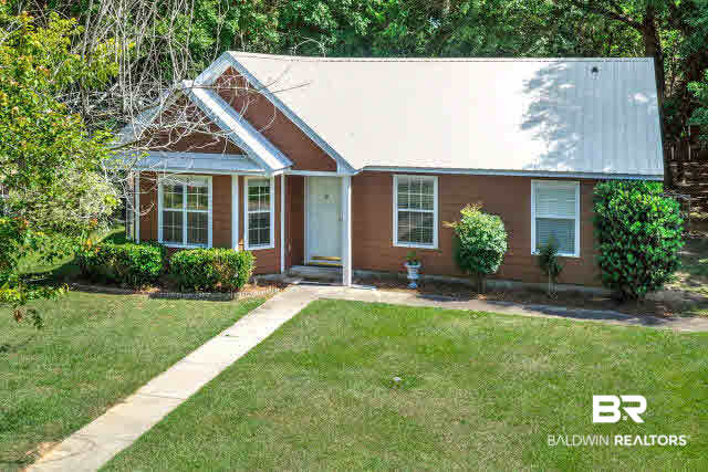 525 Carolyn Avenue Foley, AL 36535 - Photo 1 of 1