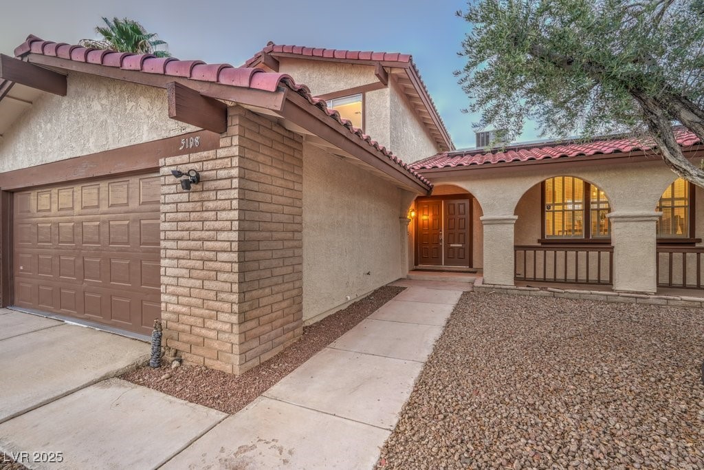 5198 Hibbetts Drive Las Vegas, NV 89103 - Photo 19 of 46