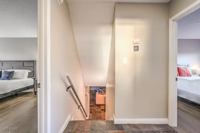 $3,000 | 5198 Hibbetts Drive, Las Vegas, NV 89103