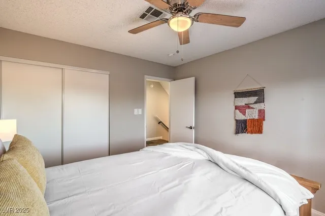 $3,000 | 5198 Hibbetts Drive, Las Vegas, NV 89103