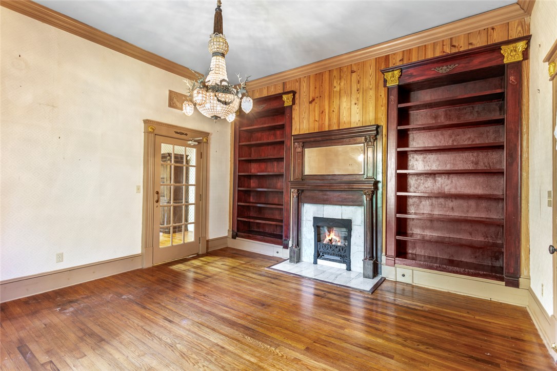 905 East Whitner Street Anderson, SC 29624 - Photo 16 of 50