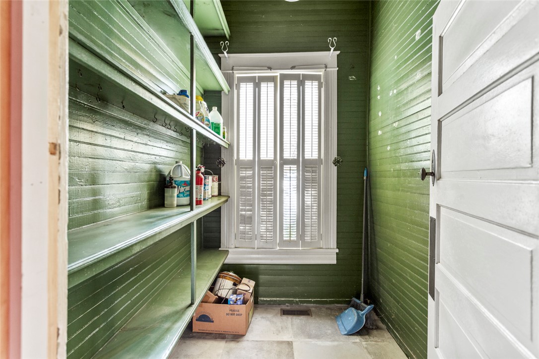 905 East Whitner Street Anderson, SC 29624 - Photo 46 of 50 Pantry.