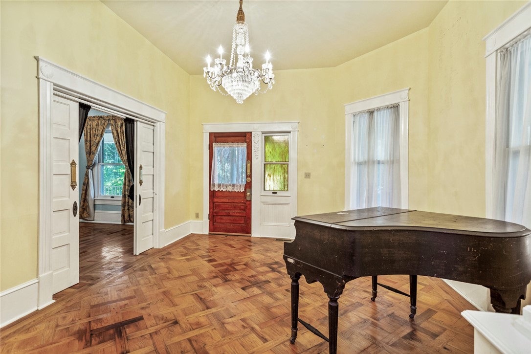 905 East Whitner Street Anderson, SC 29624 - Photo 5 of 50