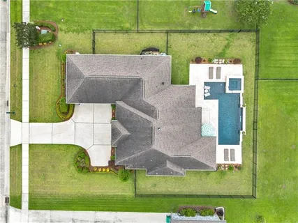 $515,000 | 210 Lac Calcasieu Drive, Luling, LA 70070