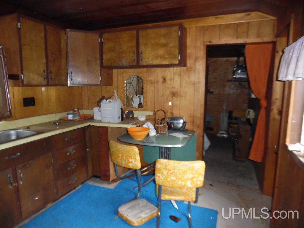 937 North Sunset Road Wetmore, MI 49895 - Photo 8 of 18 Gallery Image 8