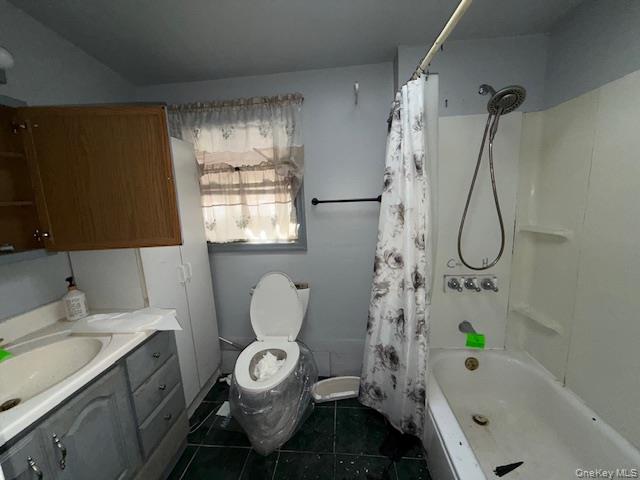 125 Wood Road Centereach, NY 11720 - Photo 6 of 36