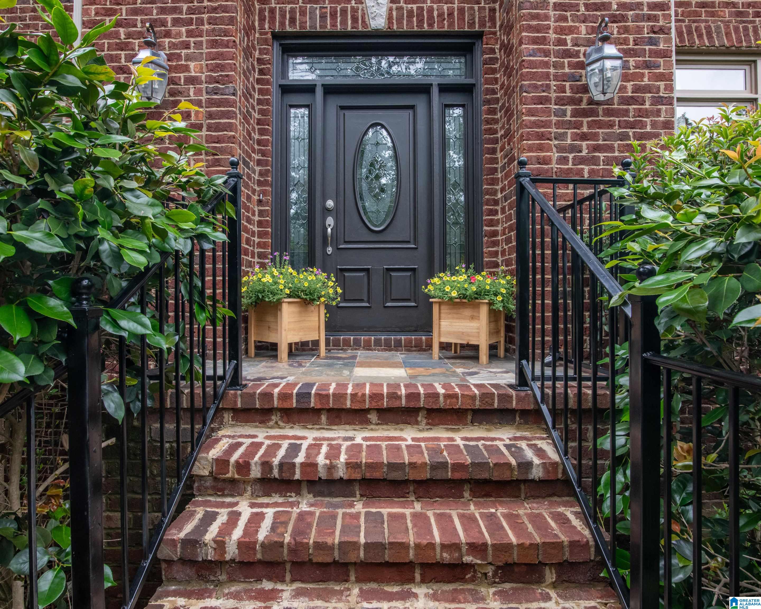 132 Spring Road Birmingham, AL 35242 - Photo 2 of 44 Gallery Image 2