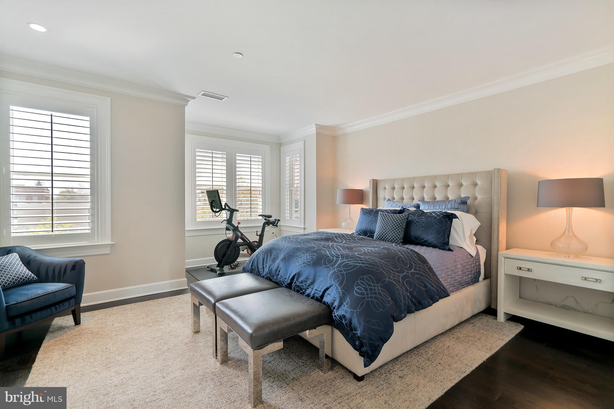 329 9th Street Northeast, Unit TH2 Washington, DC 20002 - Photo 16 of 29 Additional Spacious Bedroom on Third Level