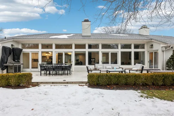 $15,000 | 6 Carol Lane, Mamaroneck, NY 10543