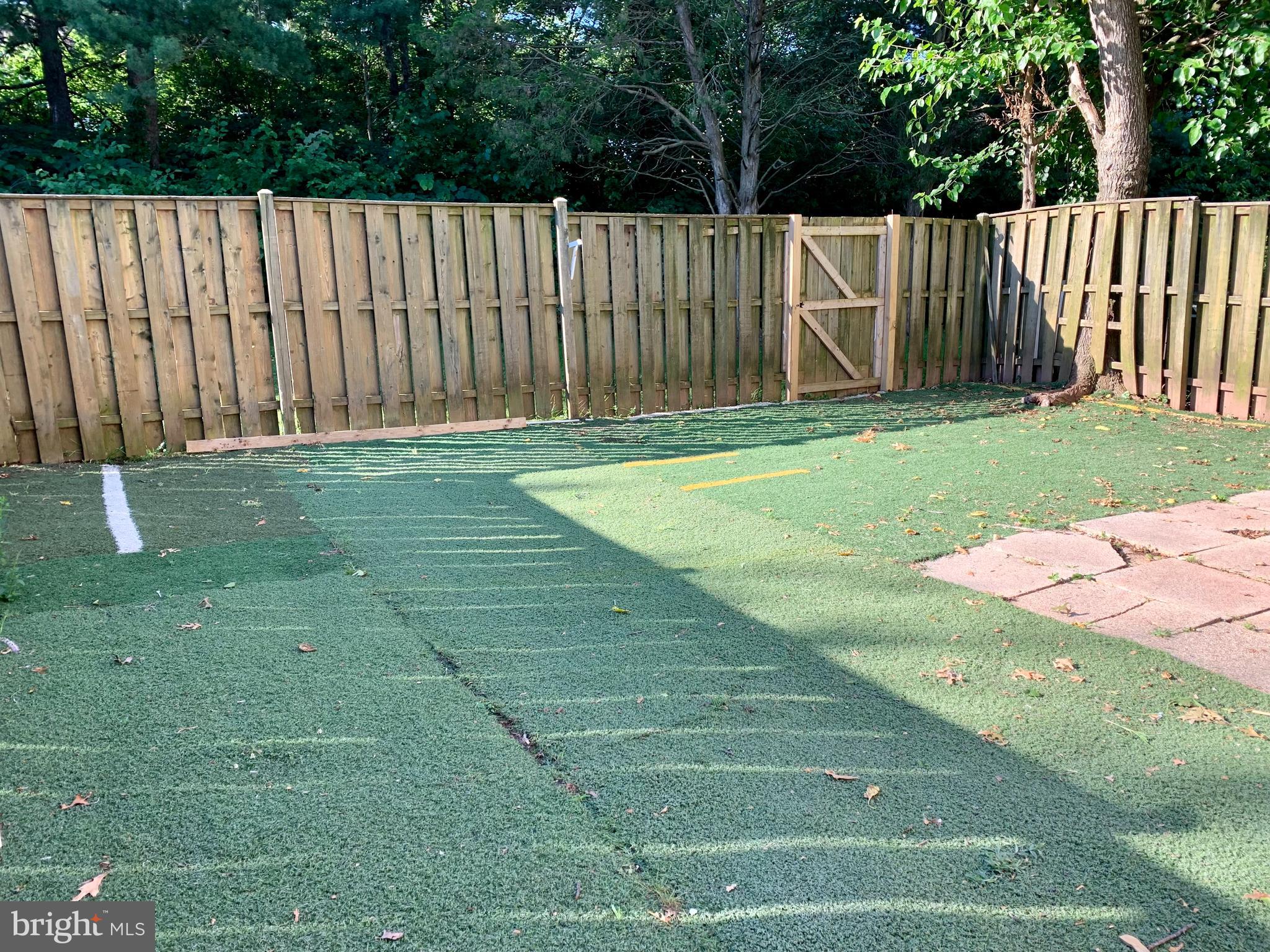 9303 Hood Road Manassas, VA 20110 - Photo 14 of 15 Large fully fenced yard