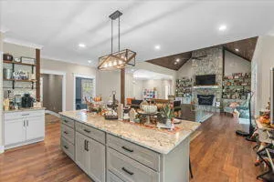 $899,900 | 521 Horns Creek Road, Old Fort, TN 37362