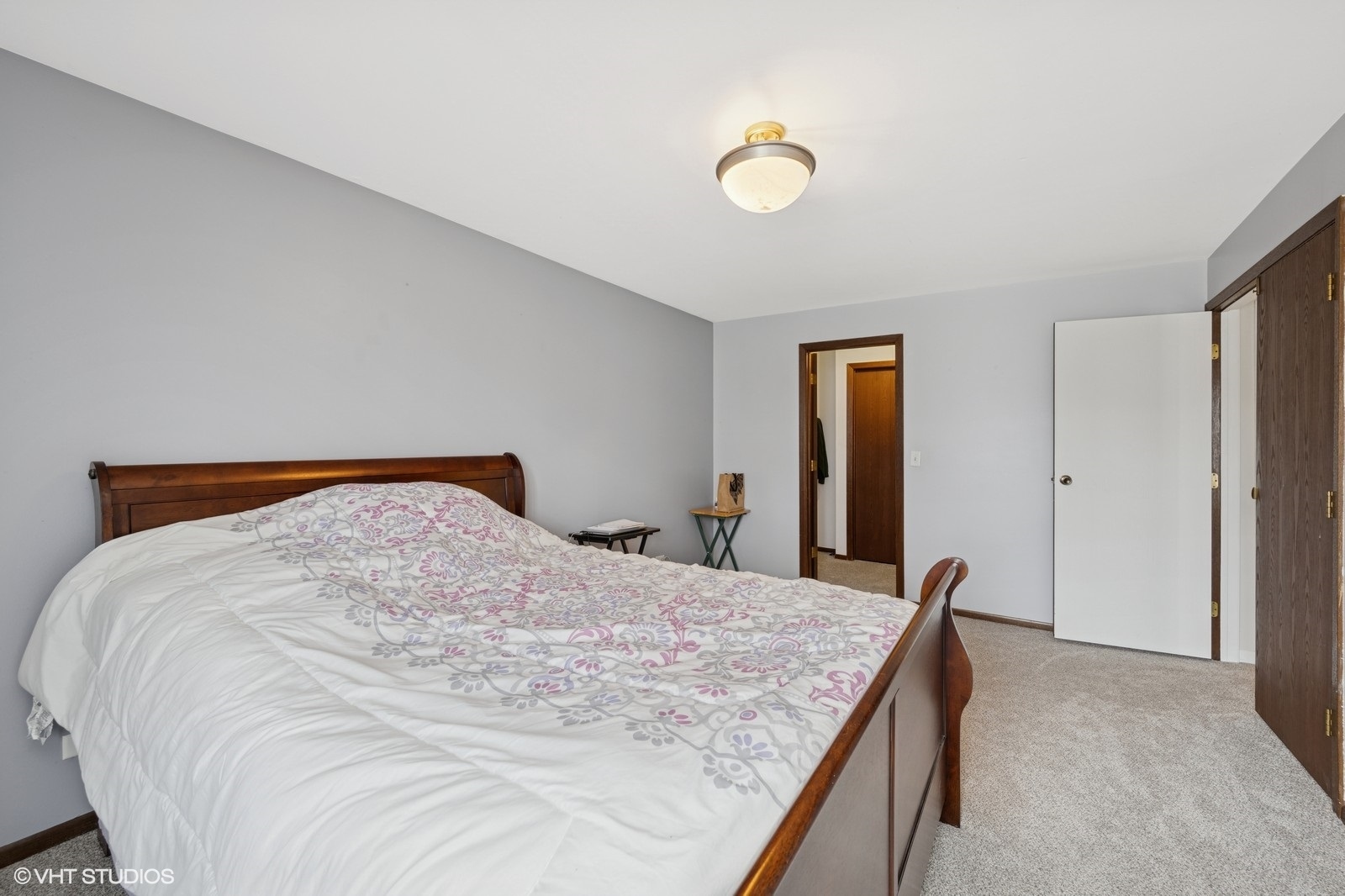 748 Rodenburg Road, Unit 2D Roselle, IL 60172 - Photo 10 of 17 Gallery Image 10