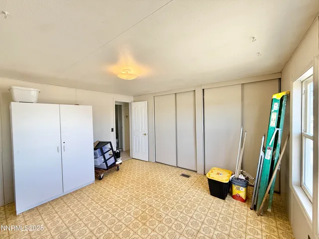 a view of a storage & utility room