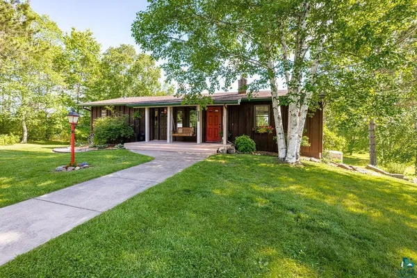 $574,900 | 4235 West Pioneer Road, Duluth, MN 55803