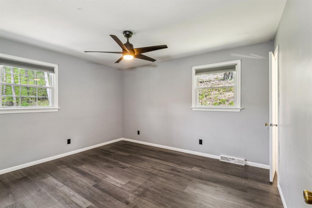 2955 Pine Grove Road Industry, PA 15052 - Photo 15 of 34