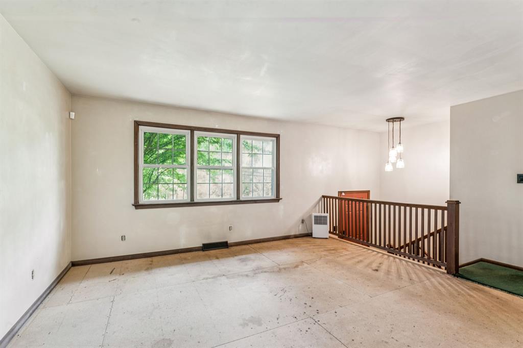 2955 Pine Grove Road Industry, PA 15052 - Photo 7 of 34