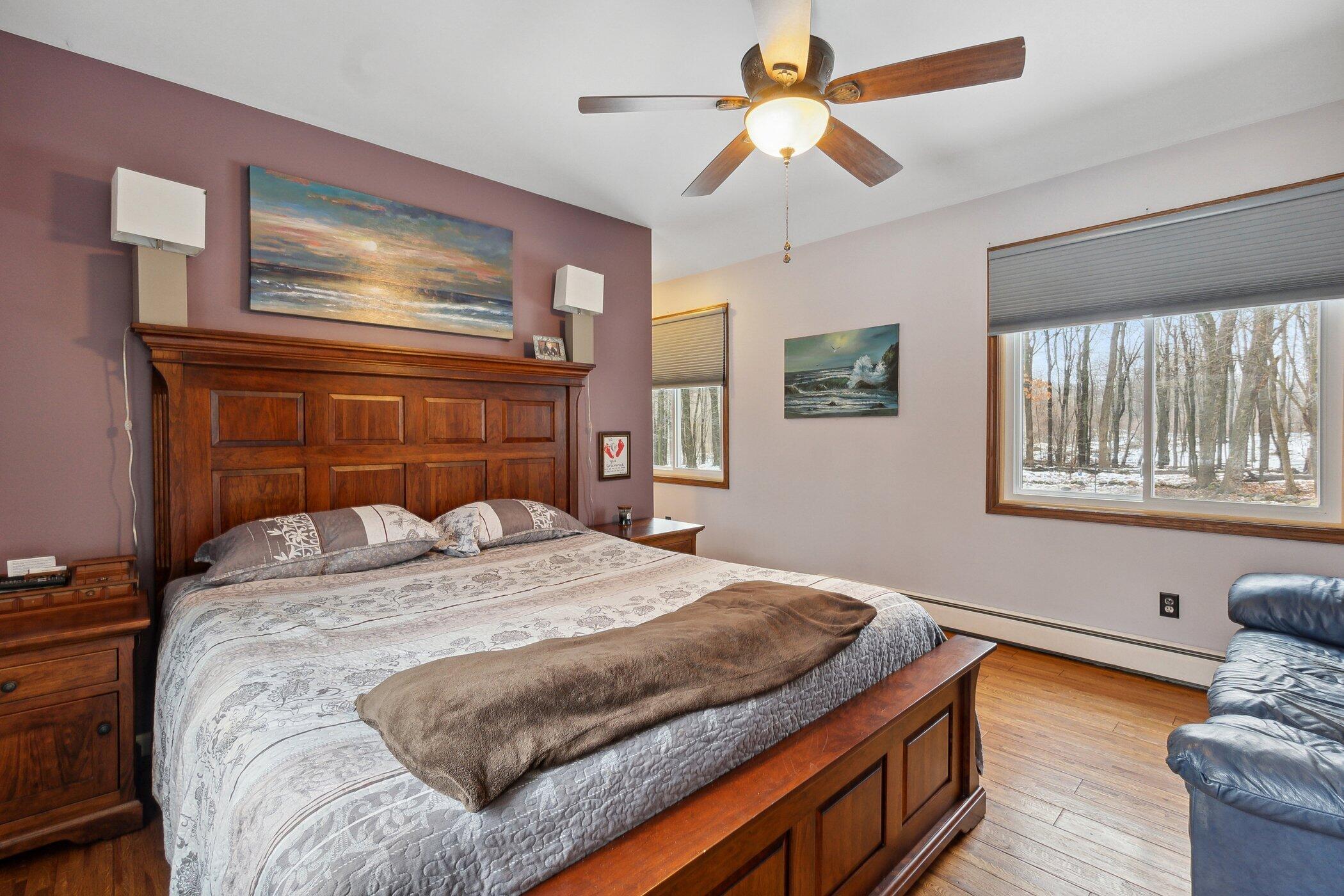 158 Hawthorne Road Marshall, MI 49068 - Photo 23 of 36 158-Hawthorne-Rd-Marshall-MI-49068-Windo