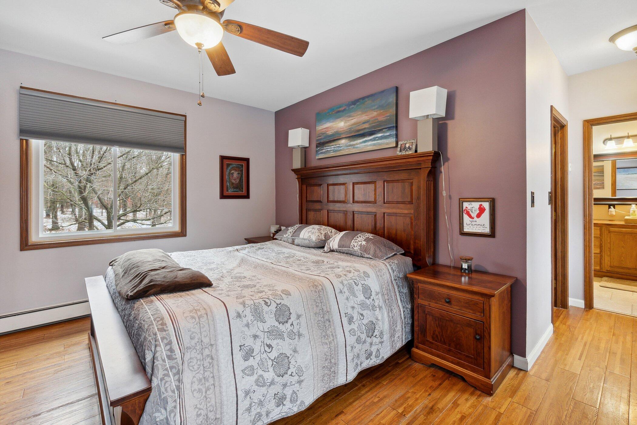158 Hawthorne Road Marshall, MI 49068 - Photo 24 of 36 158-Hawthorne-Rd-Marshall-MI-49068-Windo