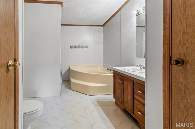 $217,500 | 25561 Beltrees Road, Dow, IL 62022