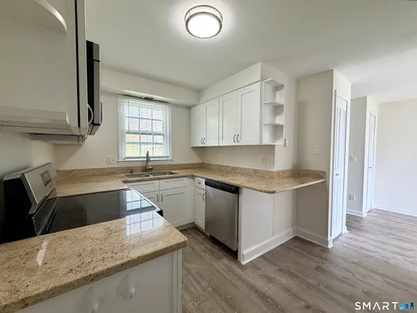 $2,400 | 47 Old Farms Lane, Unit 47, New Milford, CT 06776