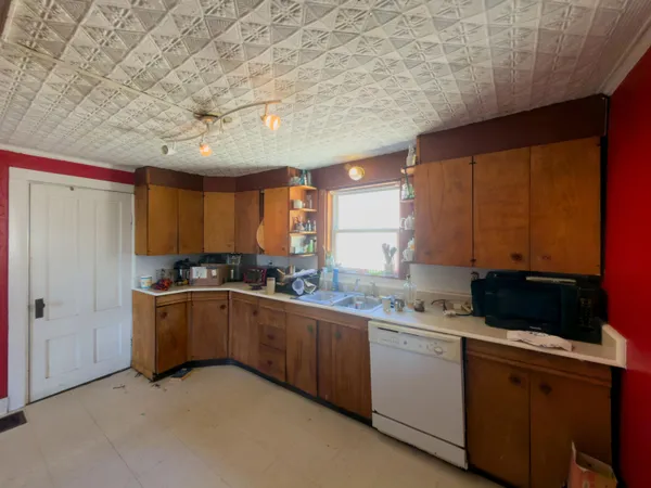 $179,000 | 50 Grove Street, Machias, ME 04654