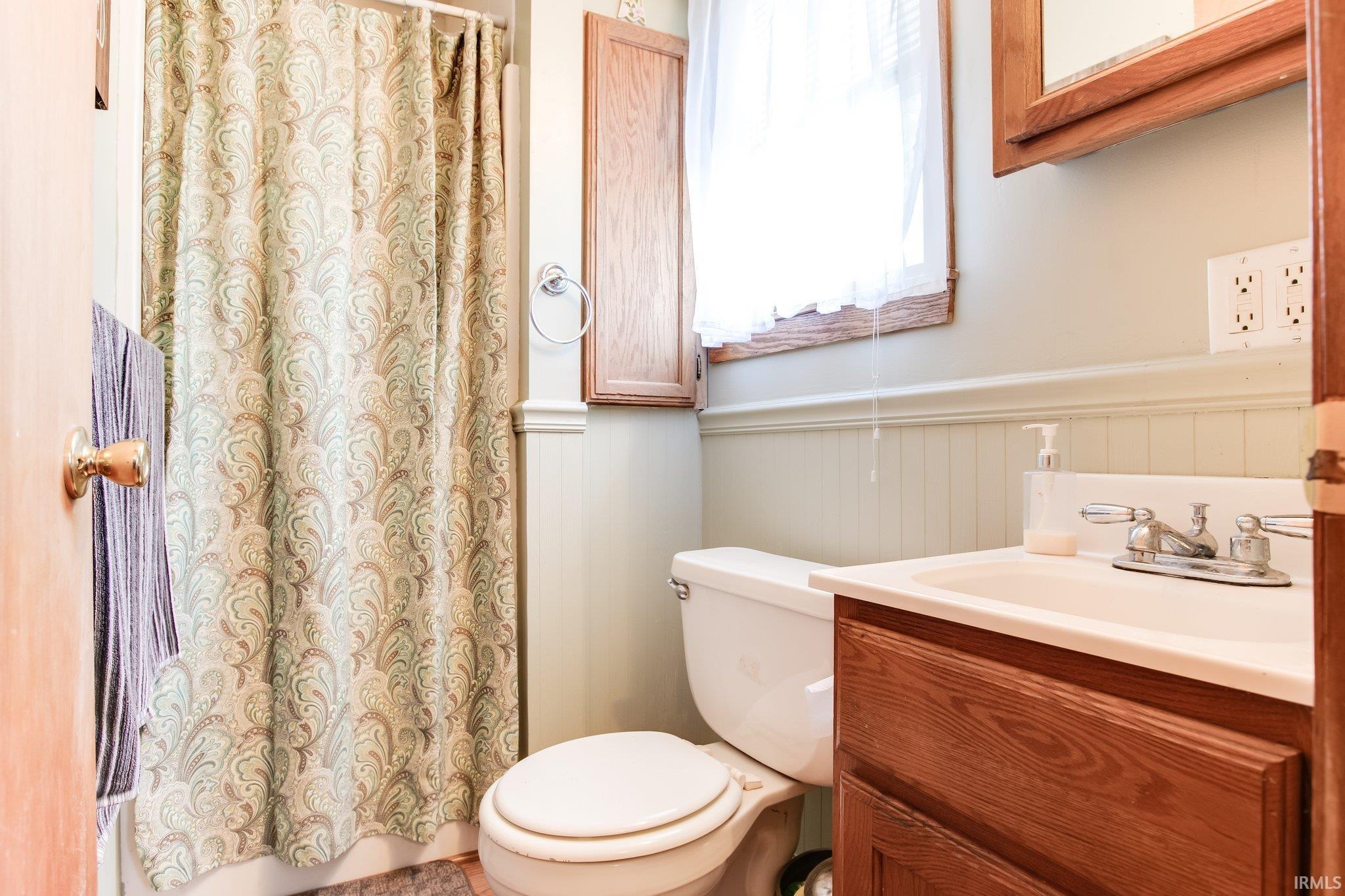 23501 Riley Road Lakeville, IN 46536 - Photo 14 of 36 Gallery Image 14
