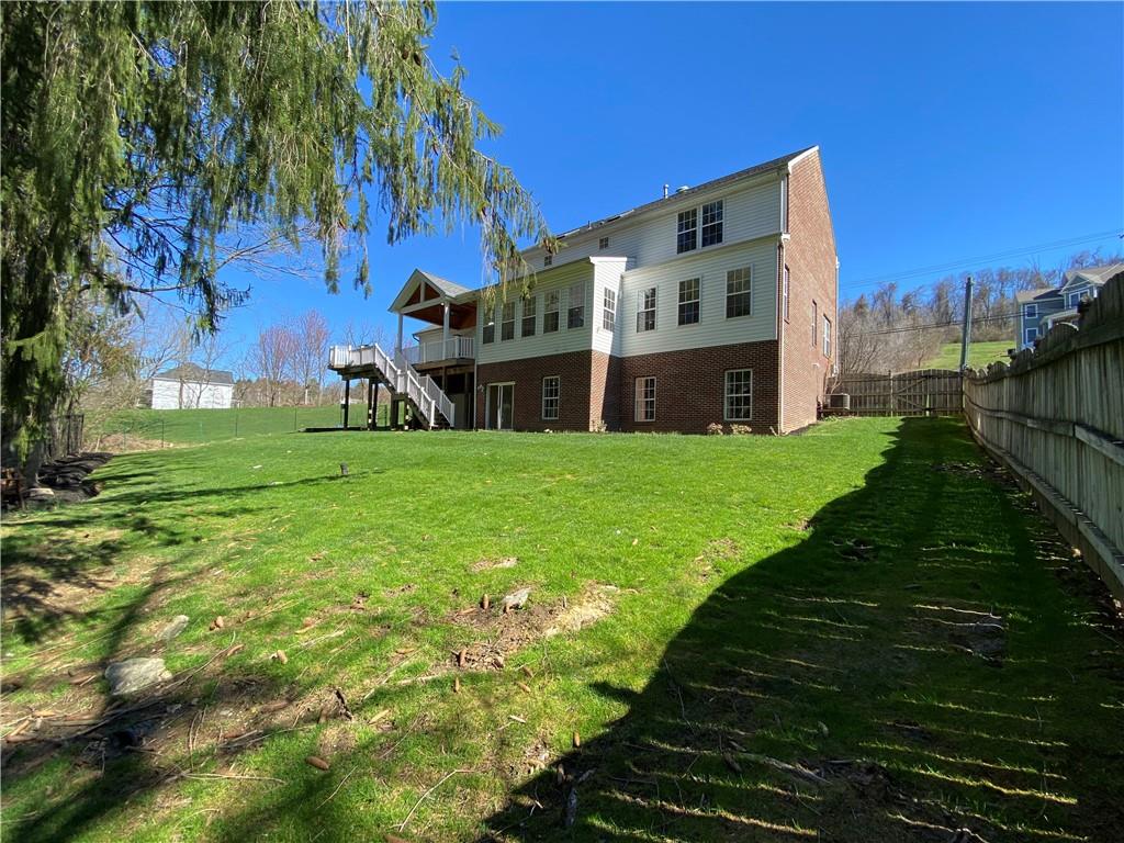 229 McCombs Road Venetia, PA 15367 - Photo 2 of 25