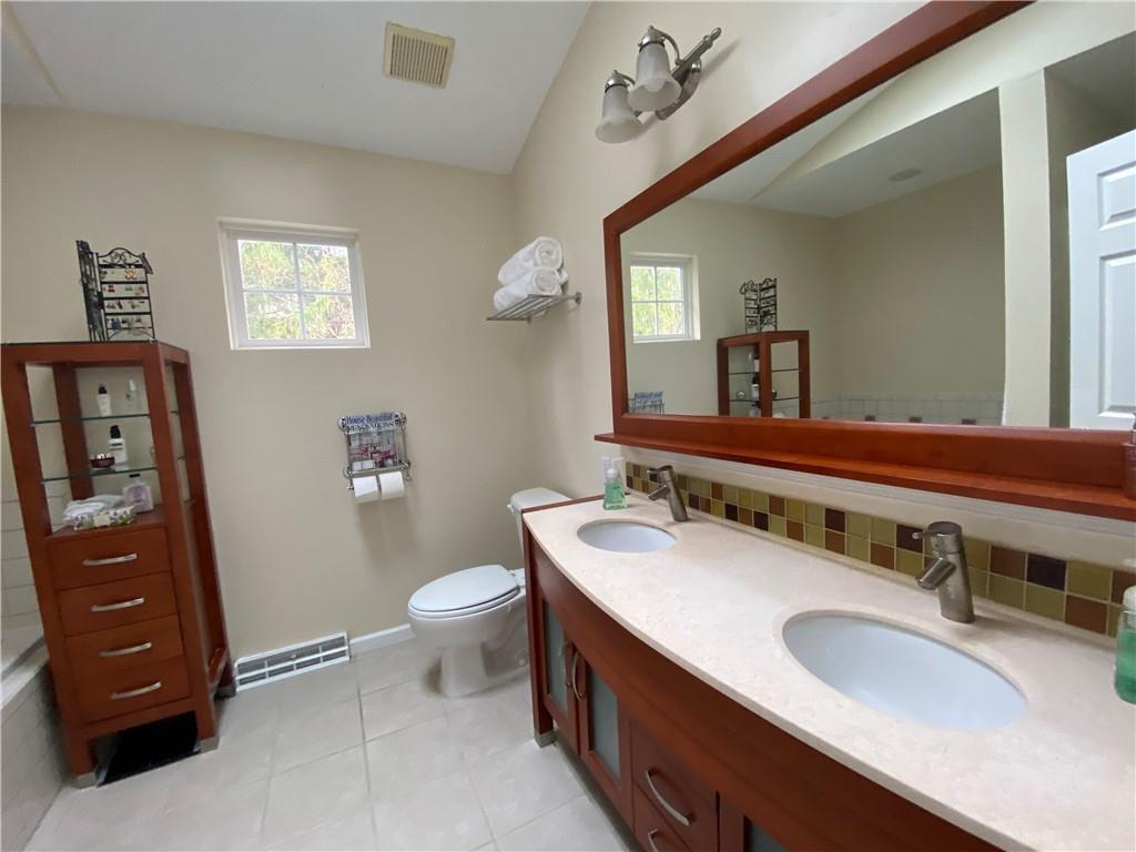229 McCombs Road Venetia, PA 15367 - Photo 12 of 25