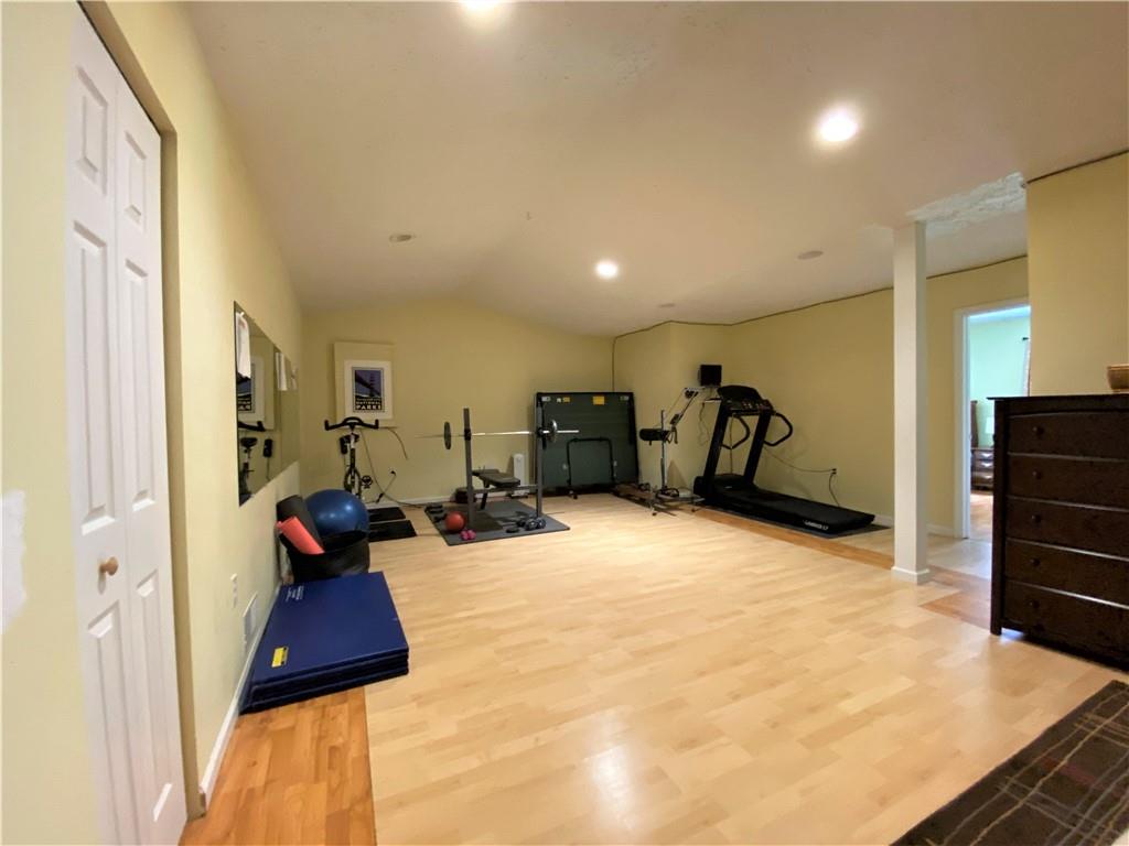 229 McCombs Road Venetia, PA 15367 - Photo 17 of 25