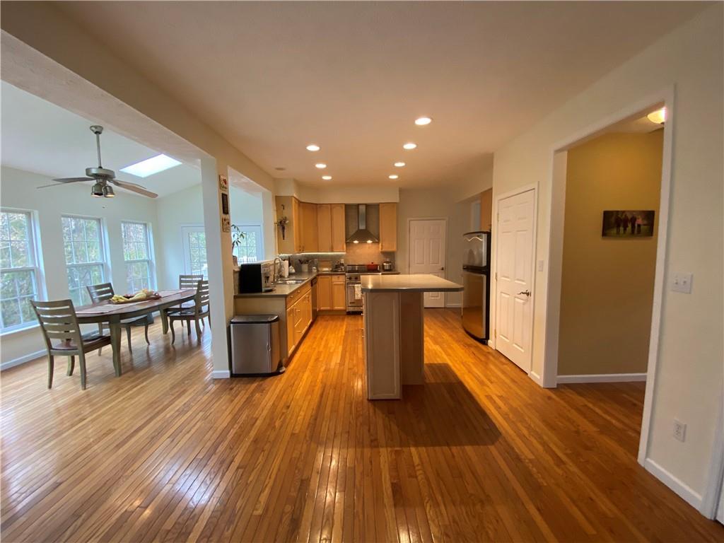 229 McCombs Road Venetia, PA 15367 - Photo 7 of 25